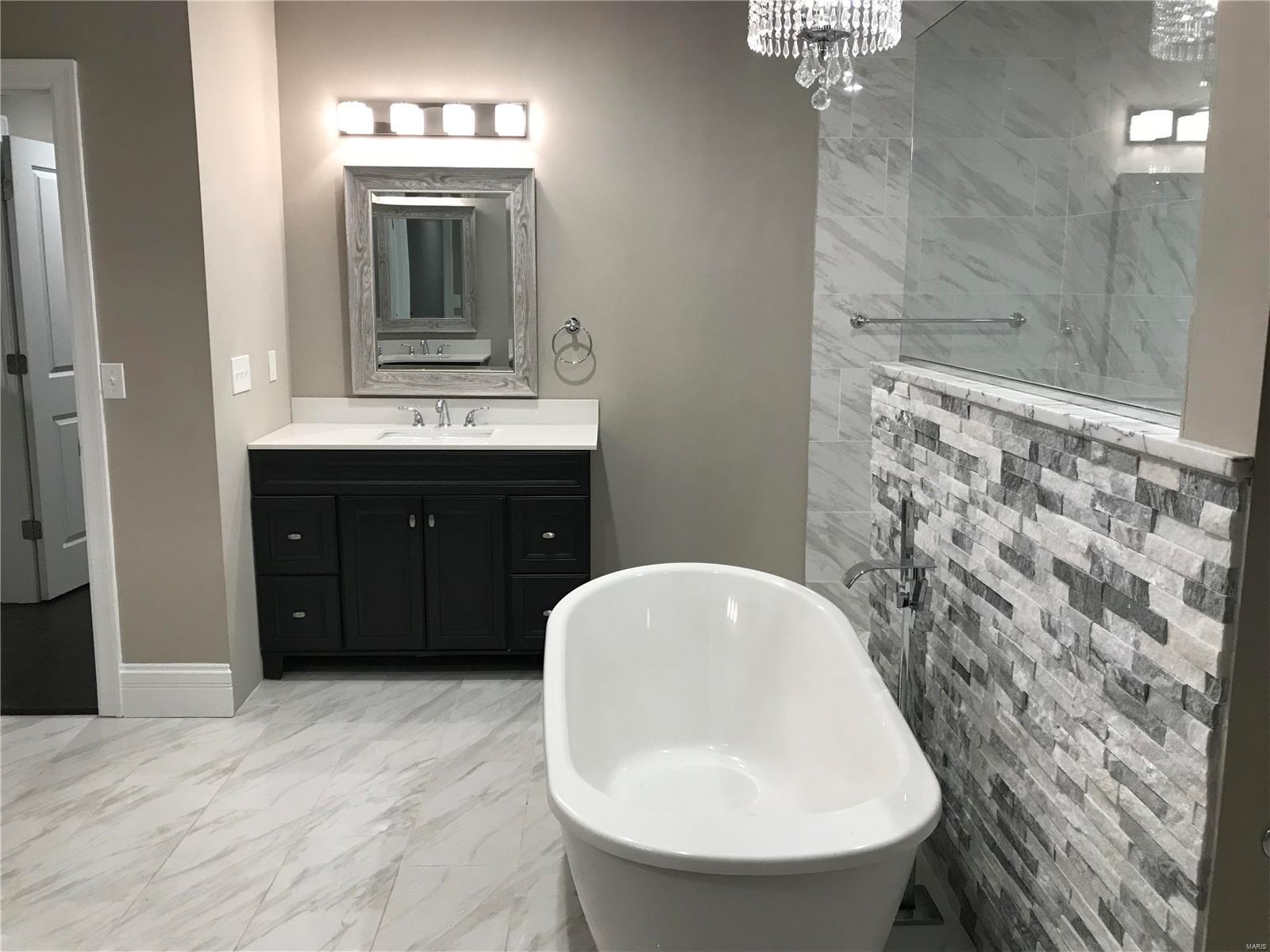 GREENWOOD - Residential