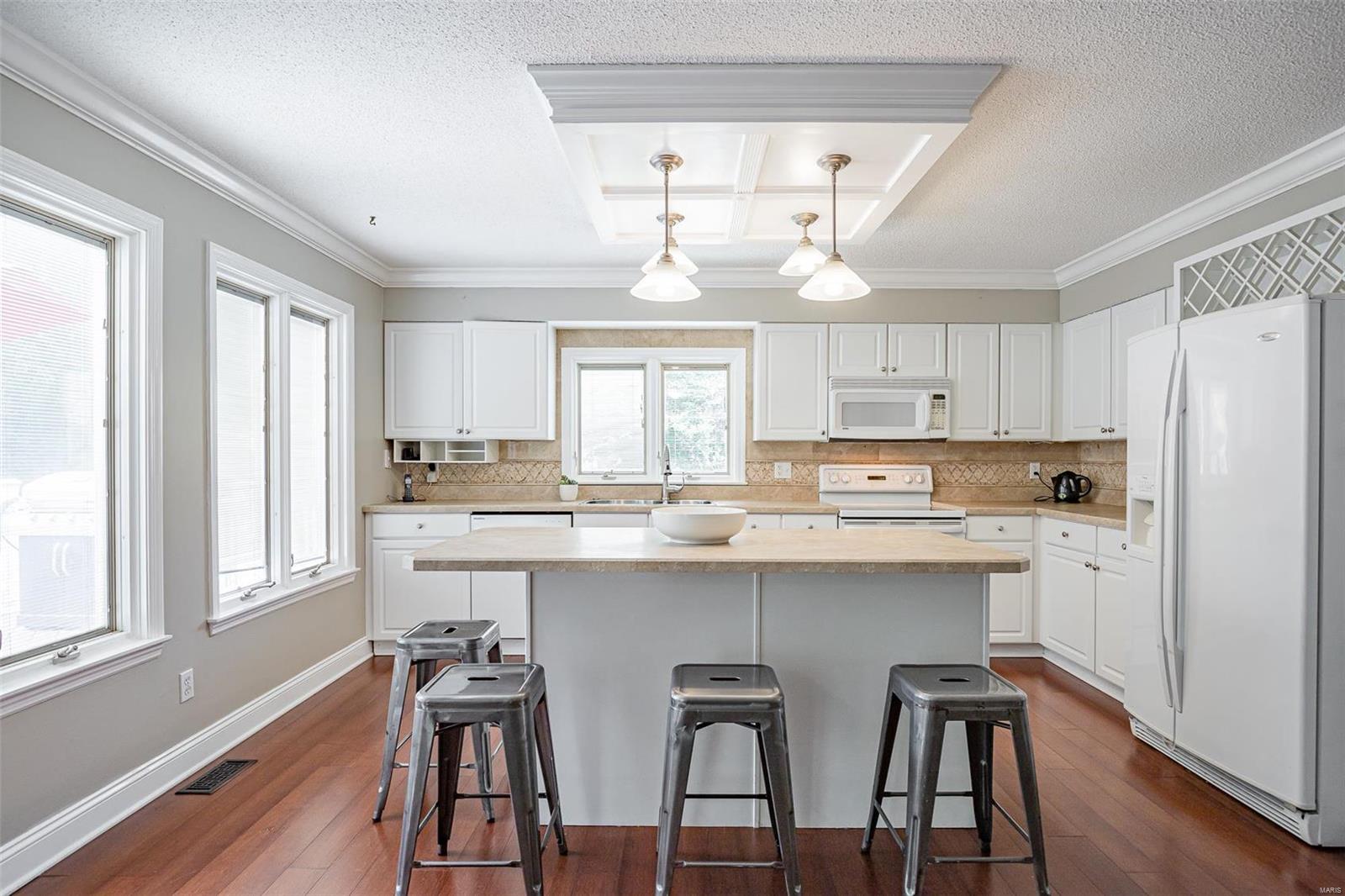 Heritage #10 - Residential