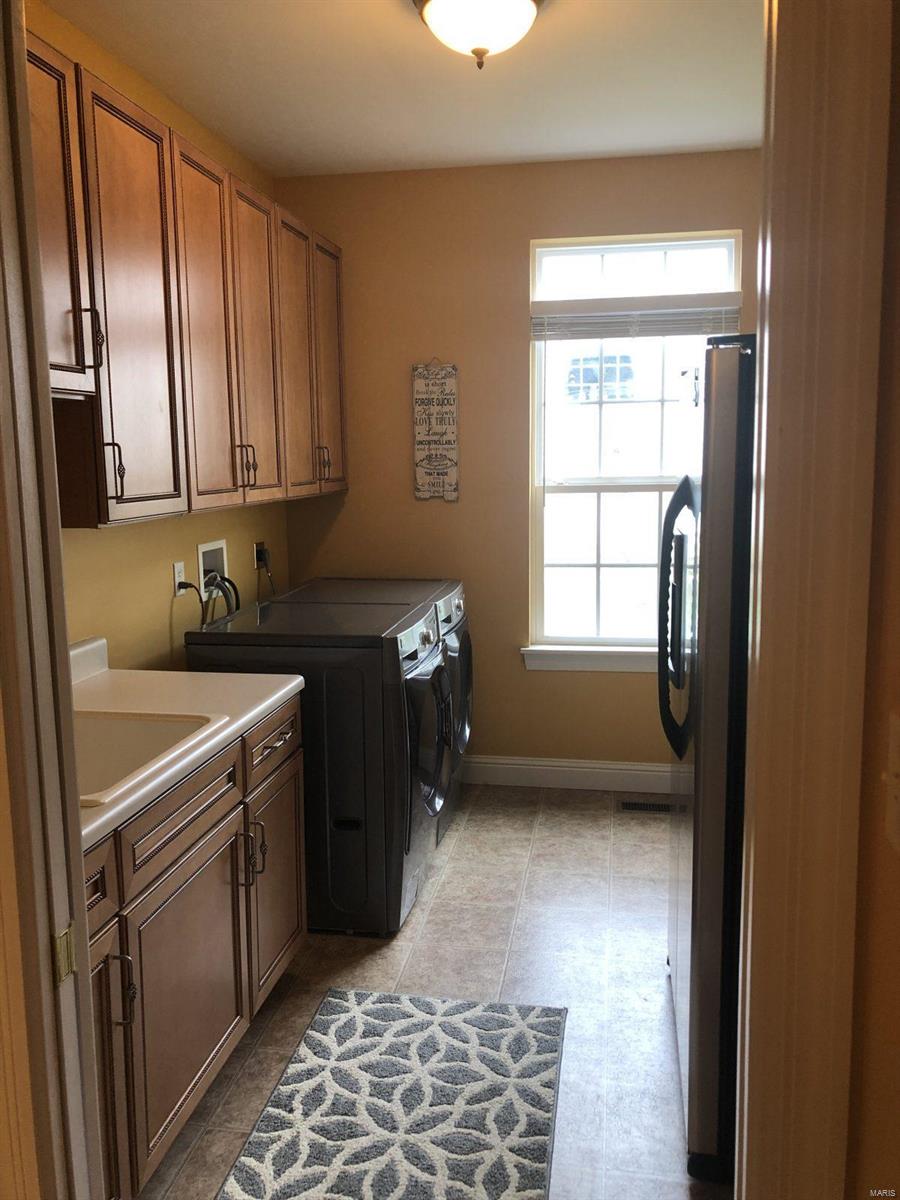 Madison Park Manor - Residential