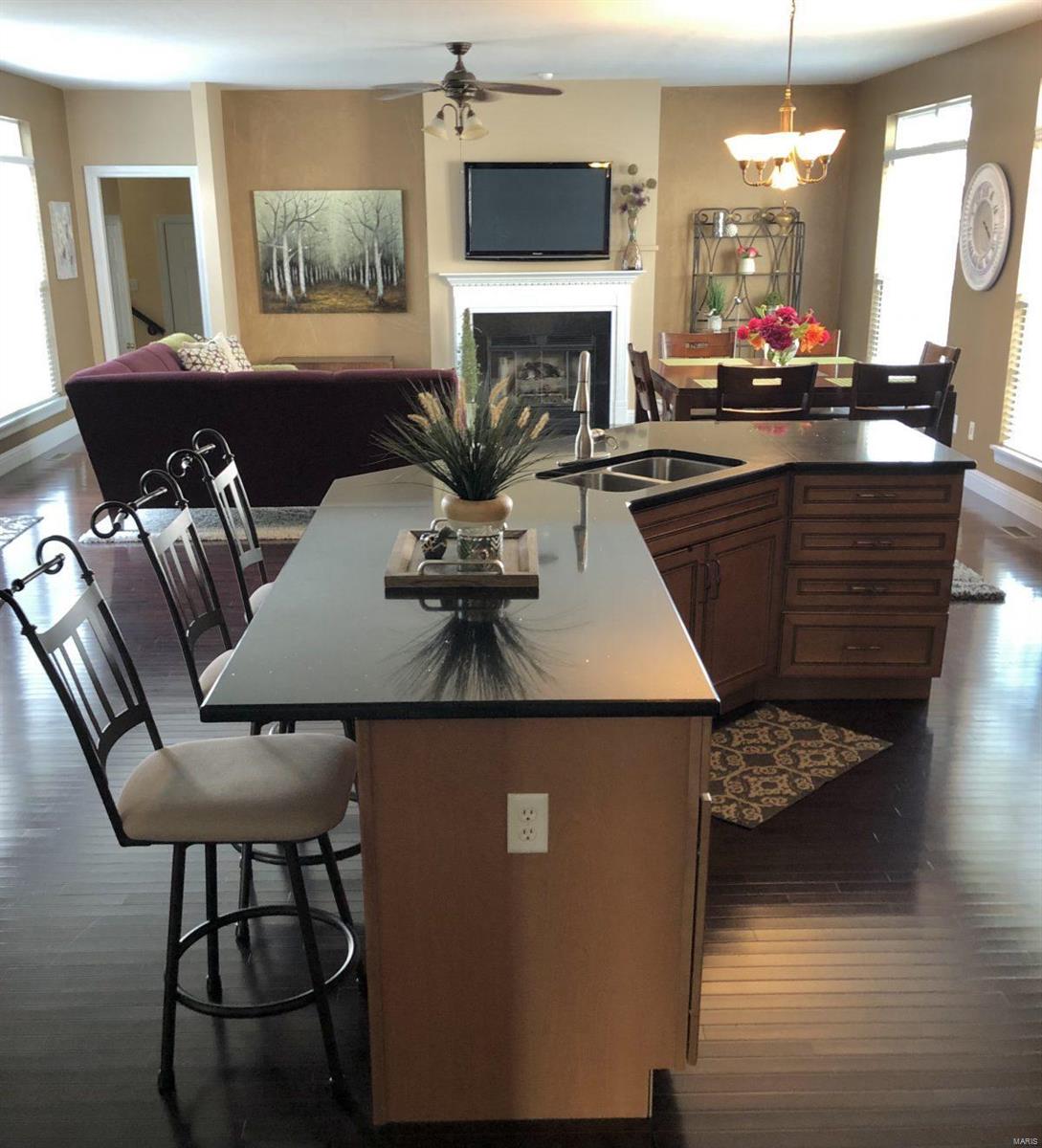 Madison Park Manor - Residential