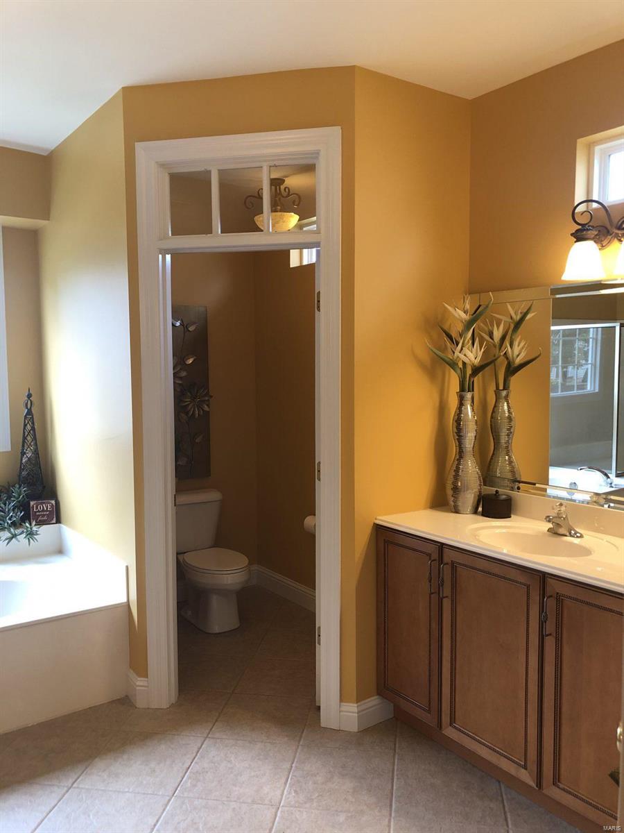 Madison Park Manor - Residential