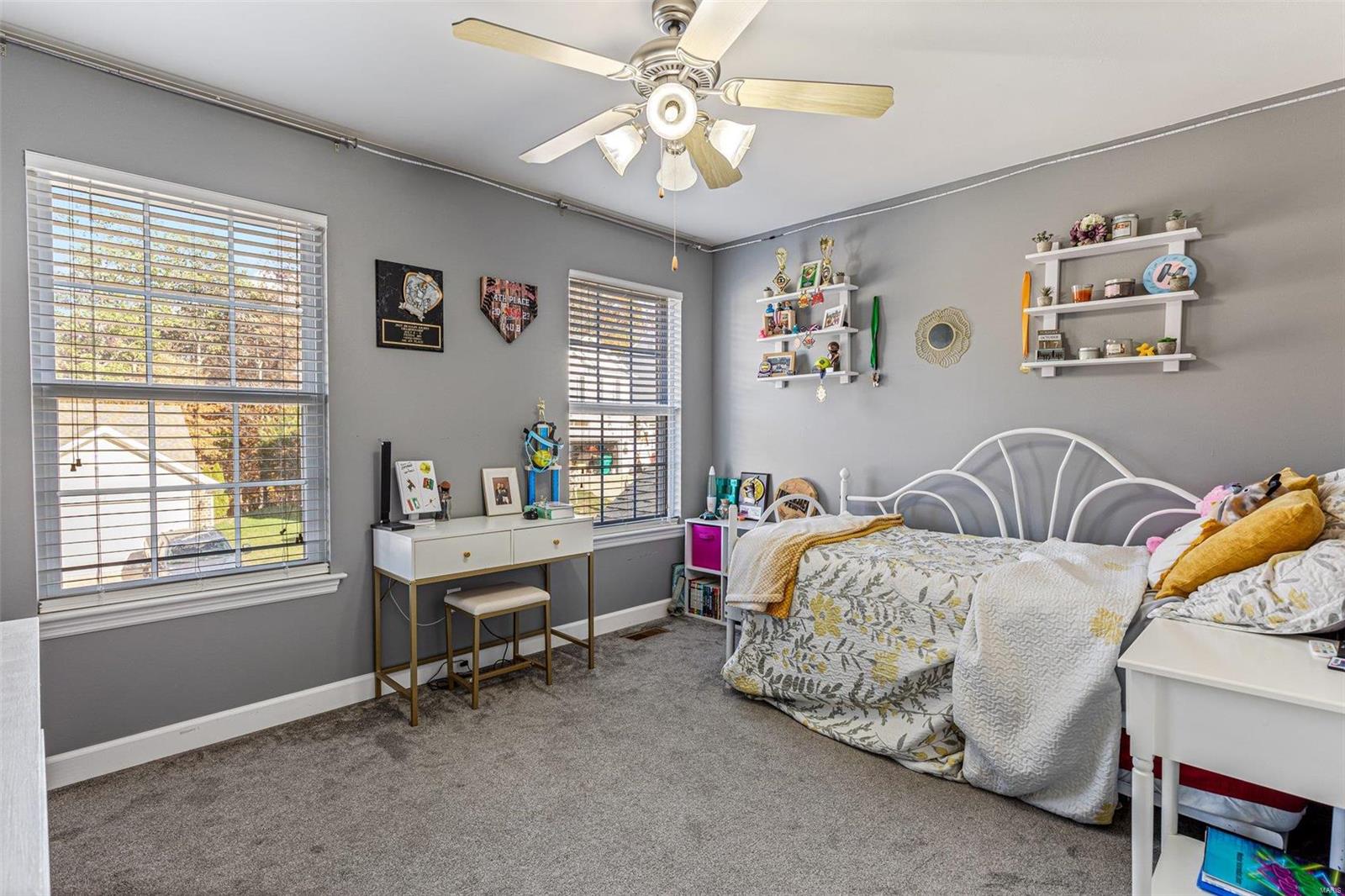 Hunters Glen 01 - Residential