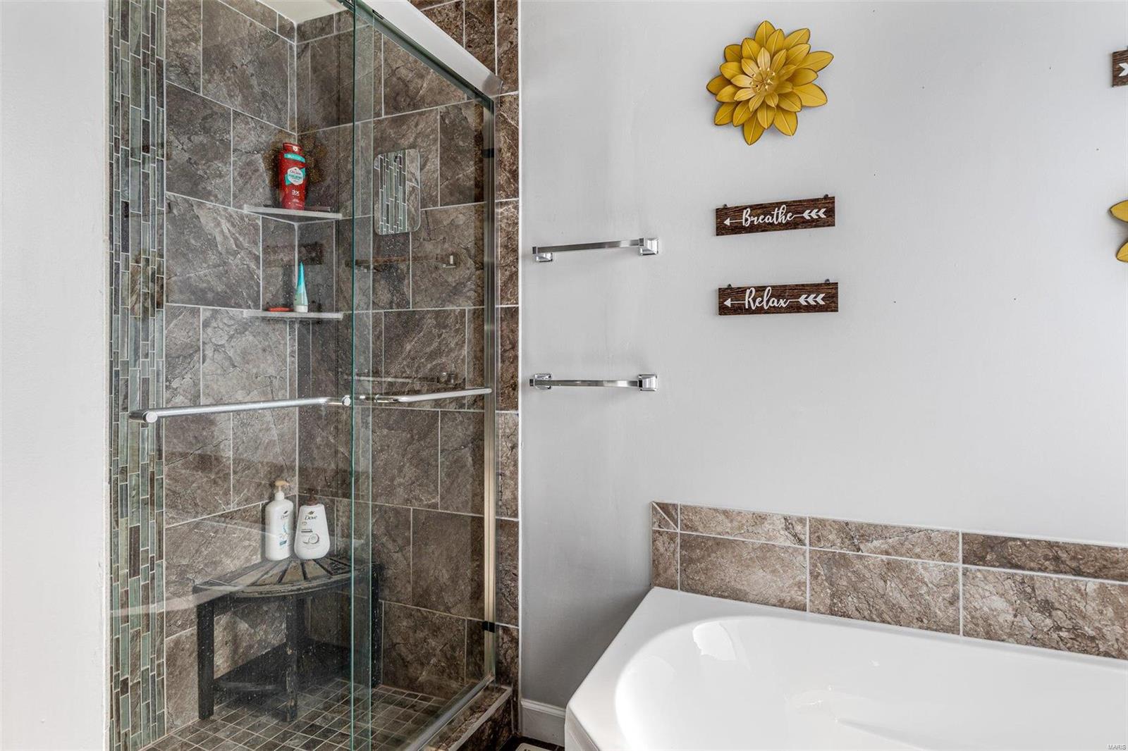 Hunters Glen 01 - Residential