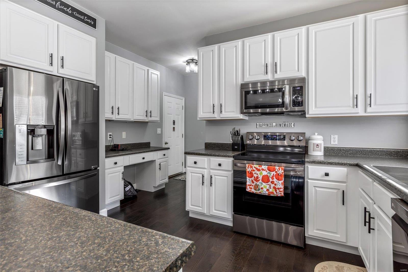 Hunters Glen 01 - Residential