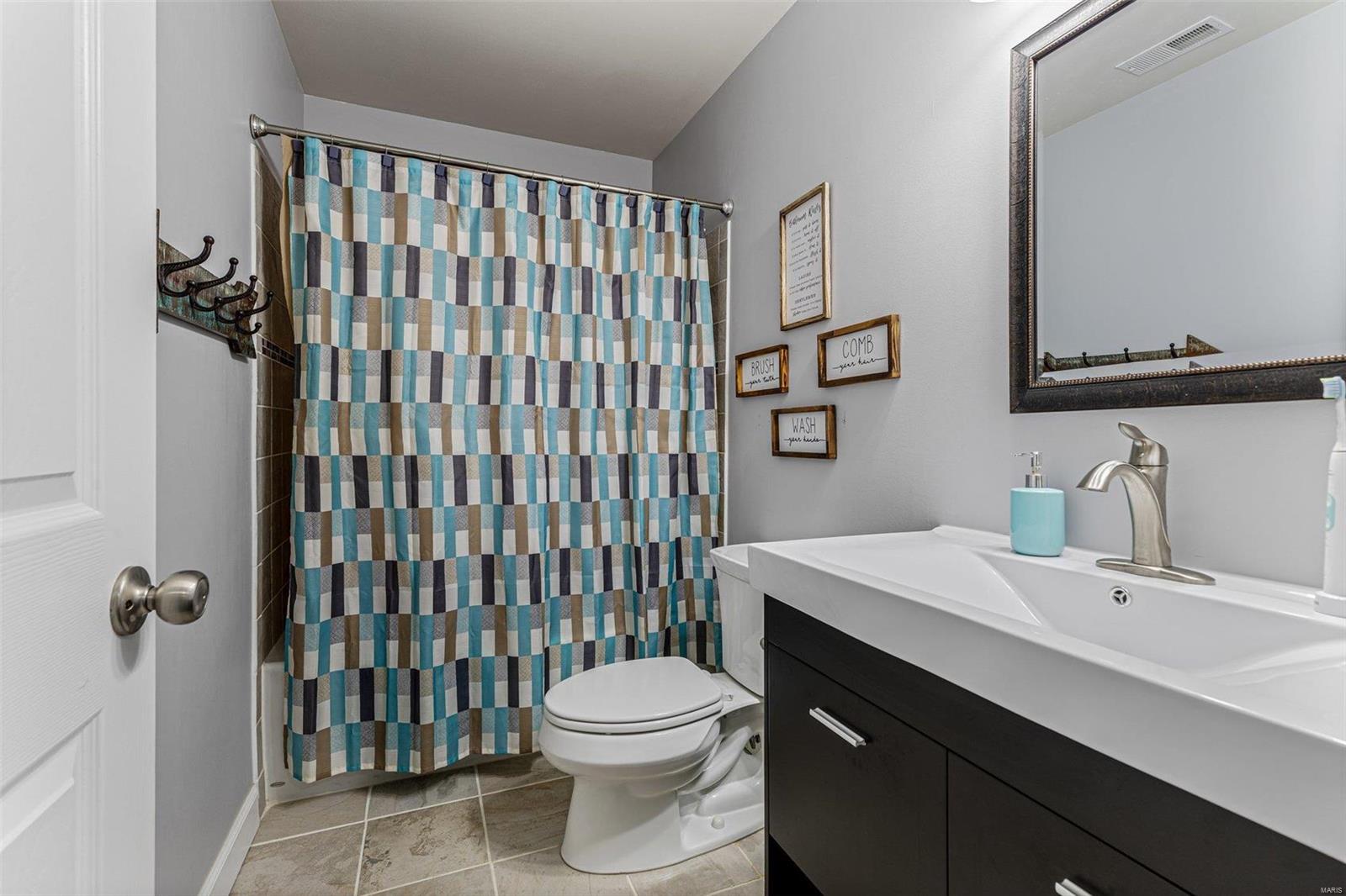 Hunters Glen 01 - Residential