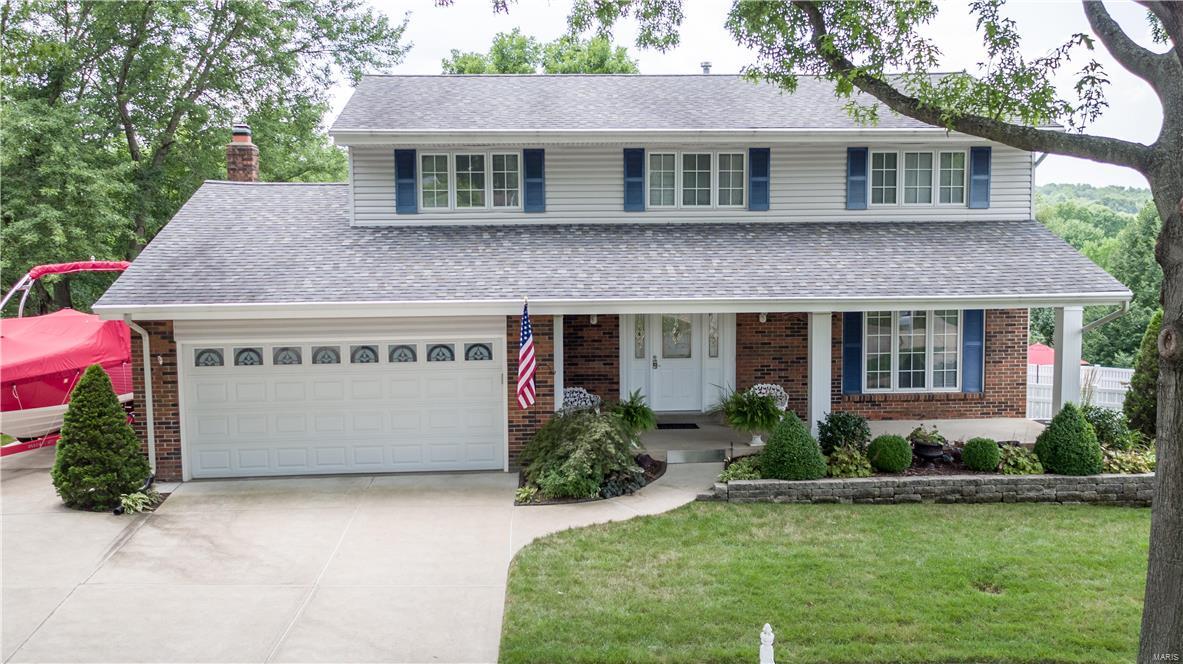 Check out this fabulous listing - approx. 2200 sq.ft., + a FINISHED lower level. It's on a CUL-DE-SAC lot backing to common ground, & it has an awesome IN-GROUND POOLl! You will appreciate all of the amenities including a NEWER KITCHEN w/ GRANITE counter tops, tile back-splash & STAINLESS appliances. There are PELLA windows throughout, a gas fireplace, built-in bookcases, & a large added SUN-ROOM with a vaulted ceiling. The master suite is extremely large including a walk-in closet & master bath. The three spare bedrooms are also very sizable and have overhead lights; the white, six panel interior doors have brushed nickel hardware. This house has so much space both inside and out, including a very LARGE DECK off the breakfast room that walks down to a patio and to a white vinyl fence around the swimming pool. The LEVEL BACKYARD has a lot of usable space as well. The garage has attic storage, and there's a 3RD CAR PARKING PAD. 1yr. warranty offered w/ pool coverage. Fantastic LOCATION! Additional Rooms: Sun Room