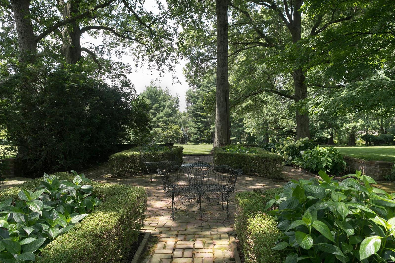 Ladue - Residential