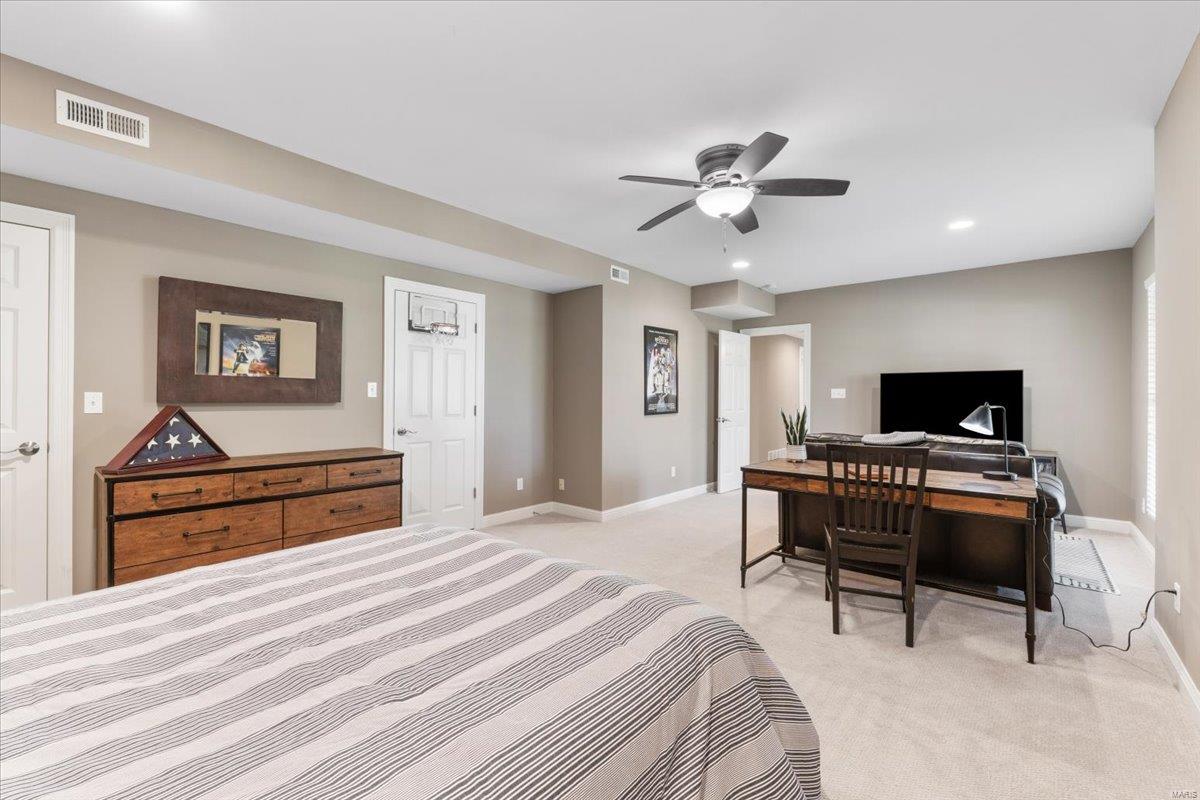 Schoettler Manor - Residential