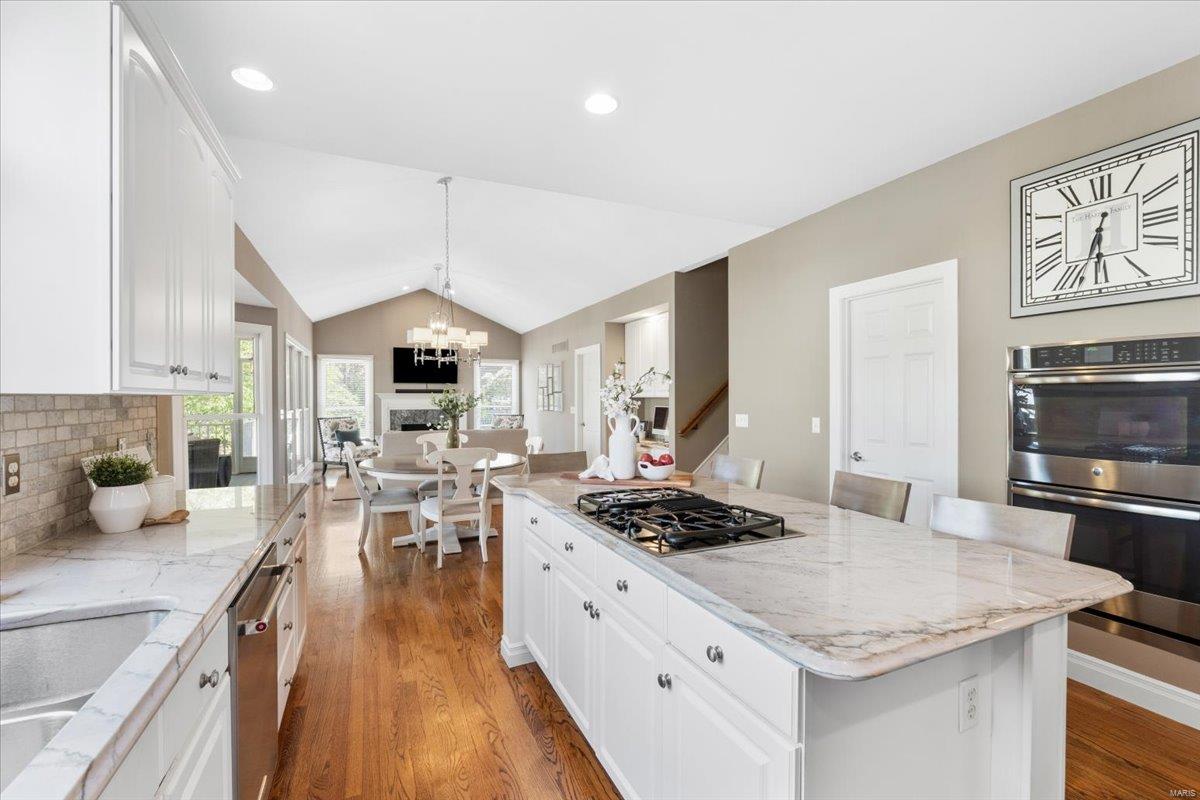Schoettler Manor - Residential