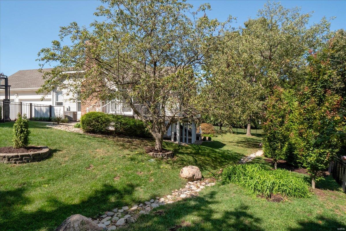 Schoettler Manor - Residential