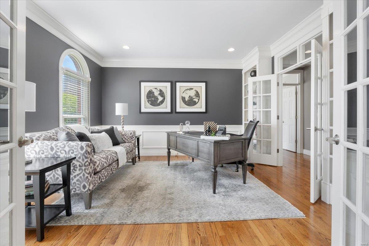 Schoettler Manor - Residential