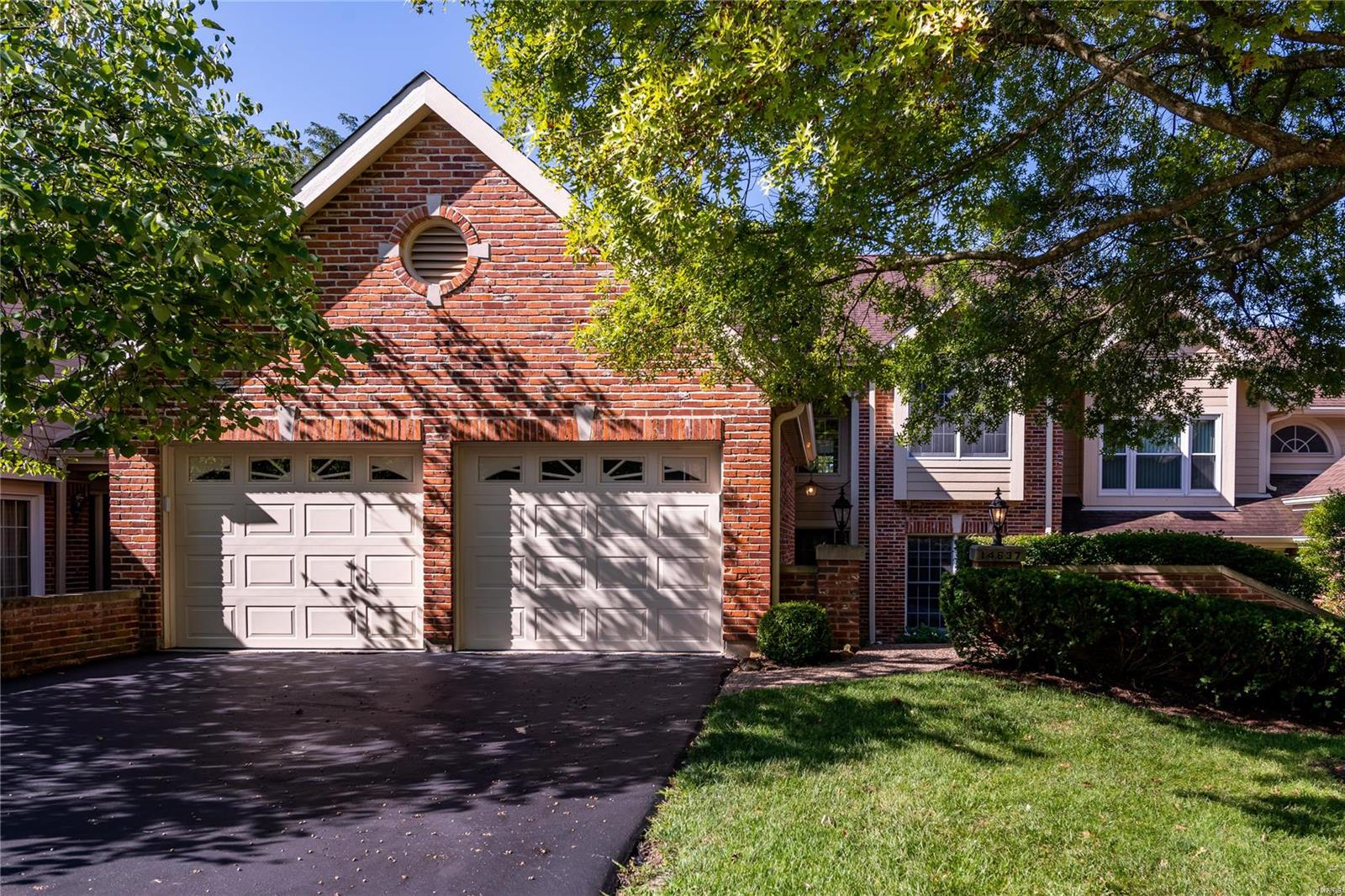 Beautiful Villa with amenities that include 2 lakes, a pool, a clubhouse, tennis courts & more! ! A two-story foyer welcomes your guests into an entertainer's dream floor plan. The spacious living room flows to the dining area and the large back deck w/ stunning nature views. Open kitchen with eat-in dining & an additional, private deck allow for more intimate gatherings. Private office w/ built-in bookshelves, 1/2 bath and main floor laundry complete the main floor. Upstairs hosts a large master suite w/ room for a sitting area, His & Her closets and a spacious en-suite bathroom. Two additional bedrooms are just down the hall & are serviced by a full Jack & Jill bath. With a fourth bedroom, full bath, kitchenette, & double sliding glass doors that lead out to a private patio, the finished basement could serve as the perfect in-law suite for out of town guests. Other amenities include: 2 car garage, zoned HVAC, central vac & more!