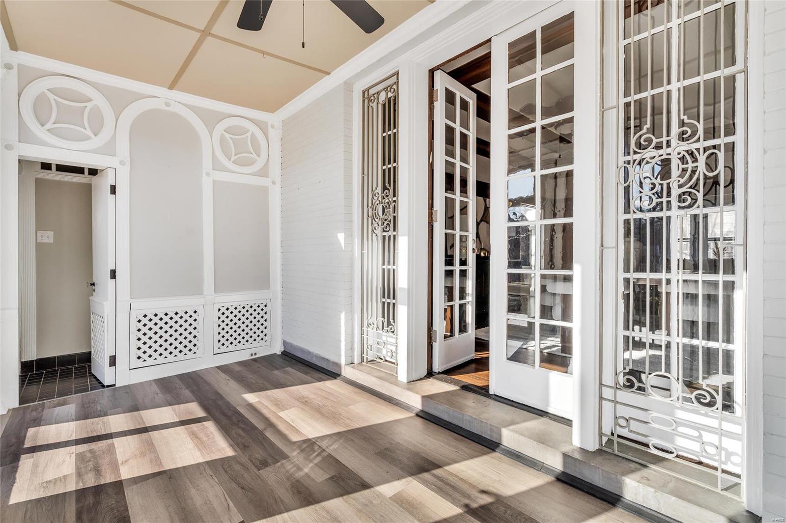 City/St Louis - Residential