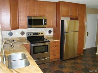 Country Village Hills II 1 - Residential Lease