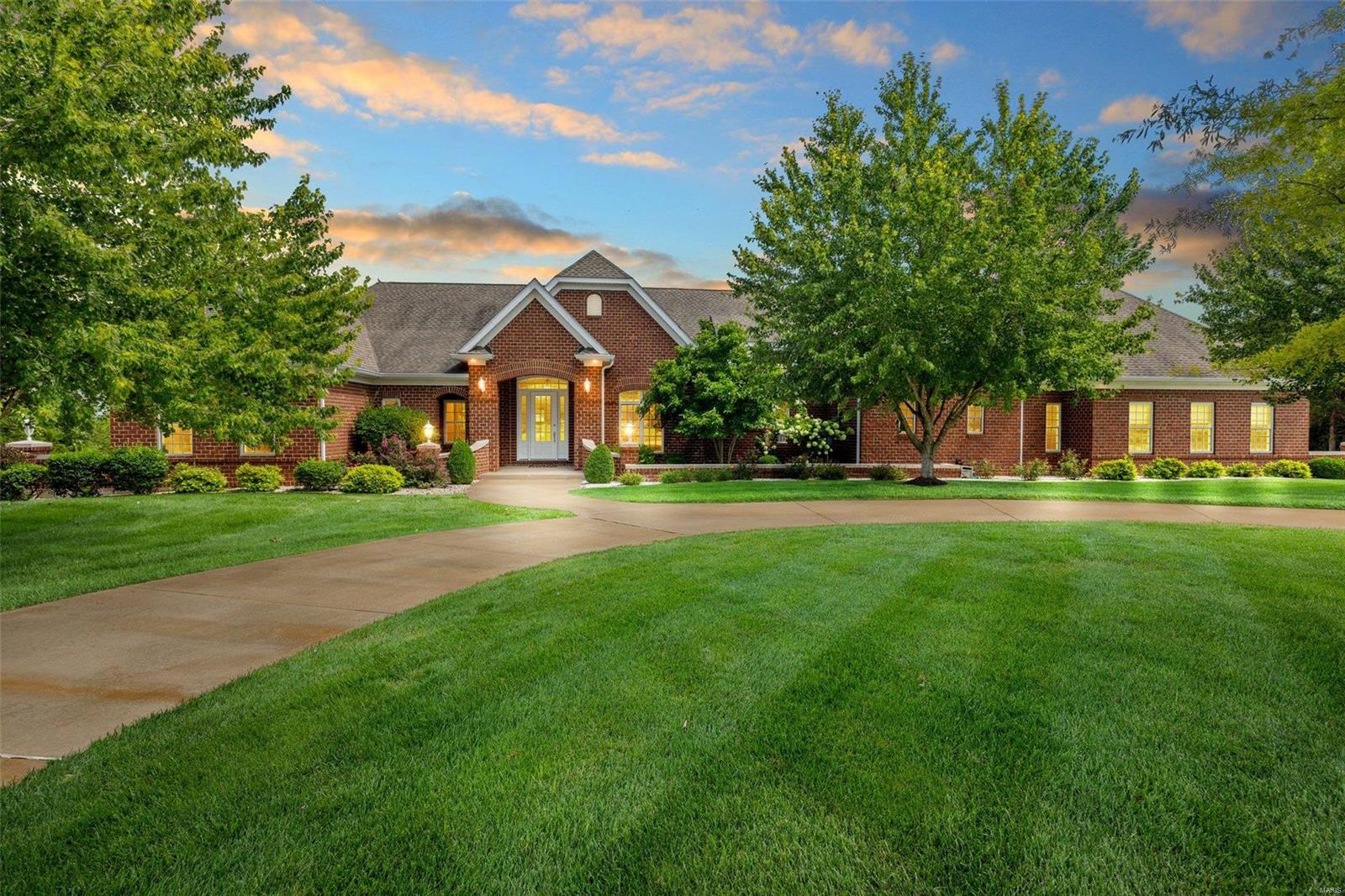 Cedar Pointe - Residential