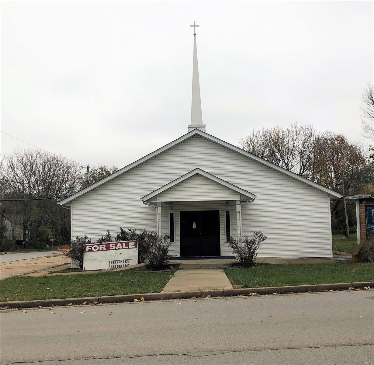 Church building located right off of Hwy 63 (Bishop Ave) Location: Other