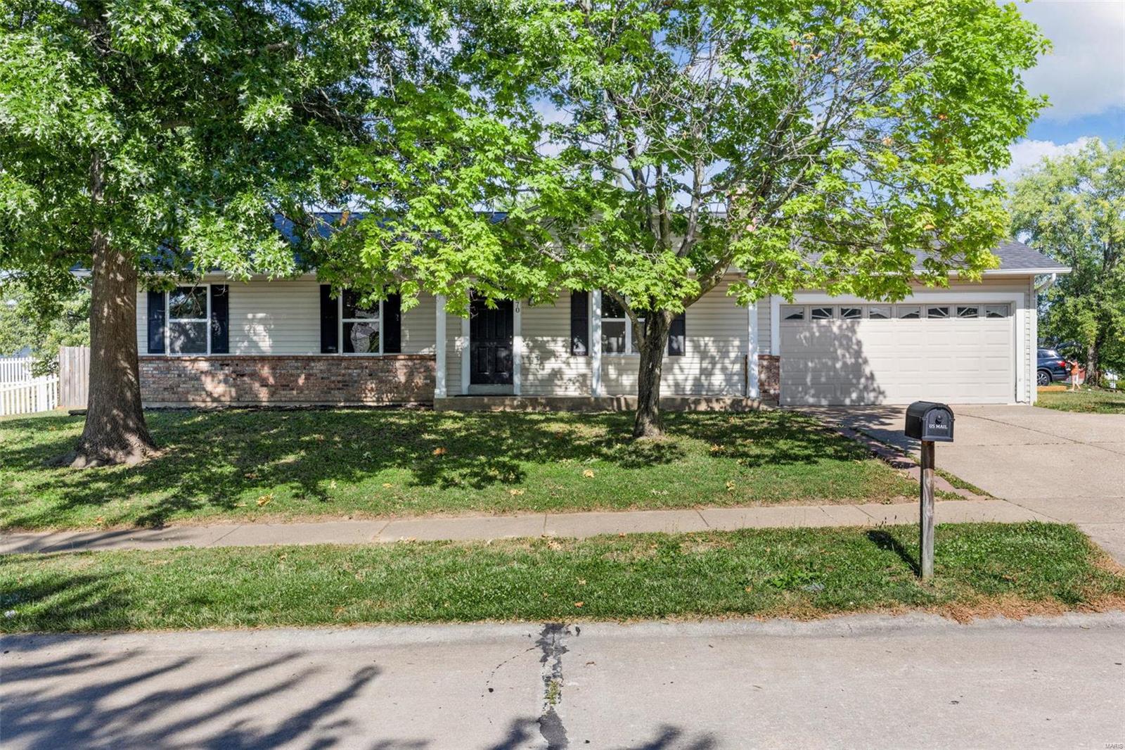 Royal Oaks - Residential