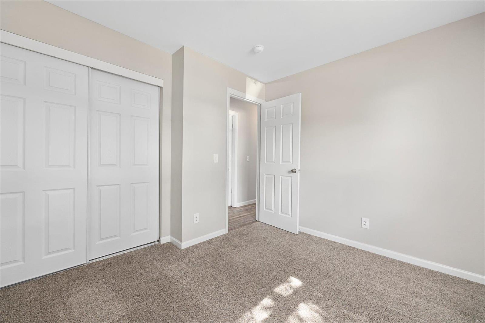 Royal Oaks - Residential