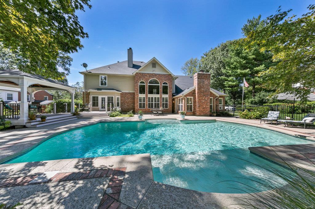 Ladue - Residential