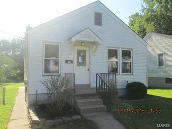 What a great price!!!  Take a look at this 2 bedroom, 1 bath, full basement and a 1-car detached garage.   WHAT A BARGAIN!!! This property will make a great home for the right owner or investor. This home is close to public transportation, highways, shopping, and employment. The property needs some work, but with your imagination, could be made great again. Schedule your showing TODAY!!! SpecialListingConditions: Foreclosure
