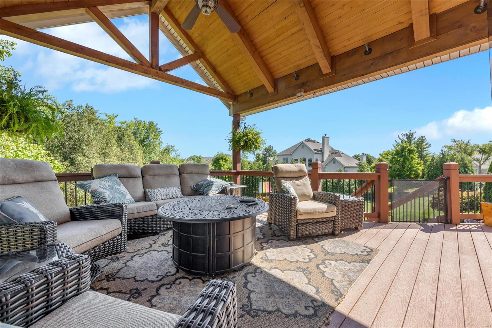 Hawk Ridge On The Green #2 - Residential