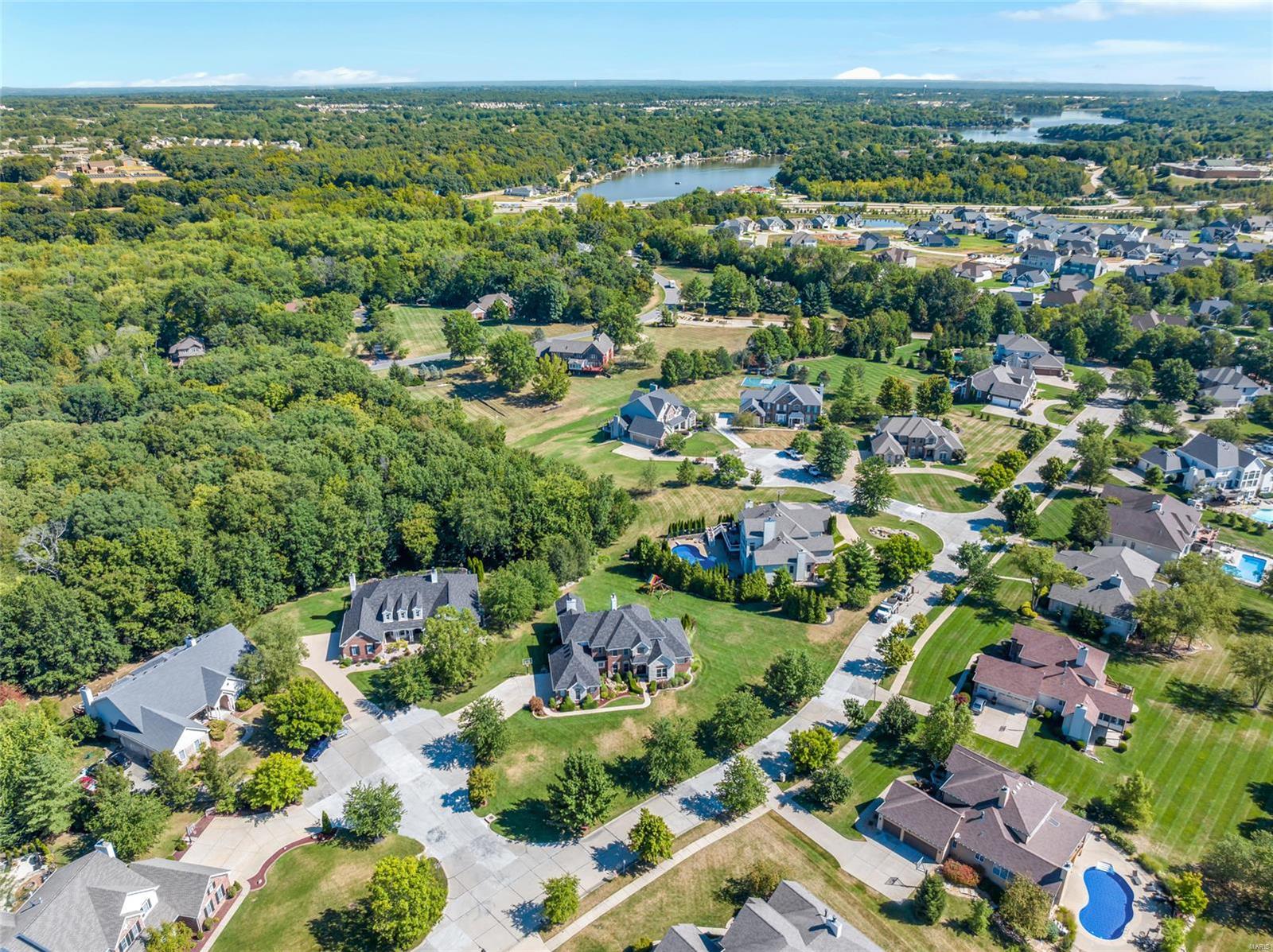 Hawk Ridge On The Green #2 - Residential
