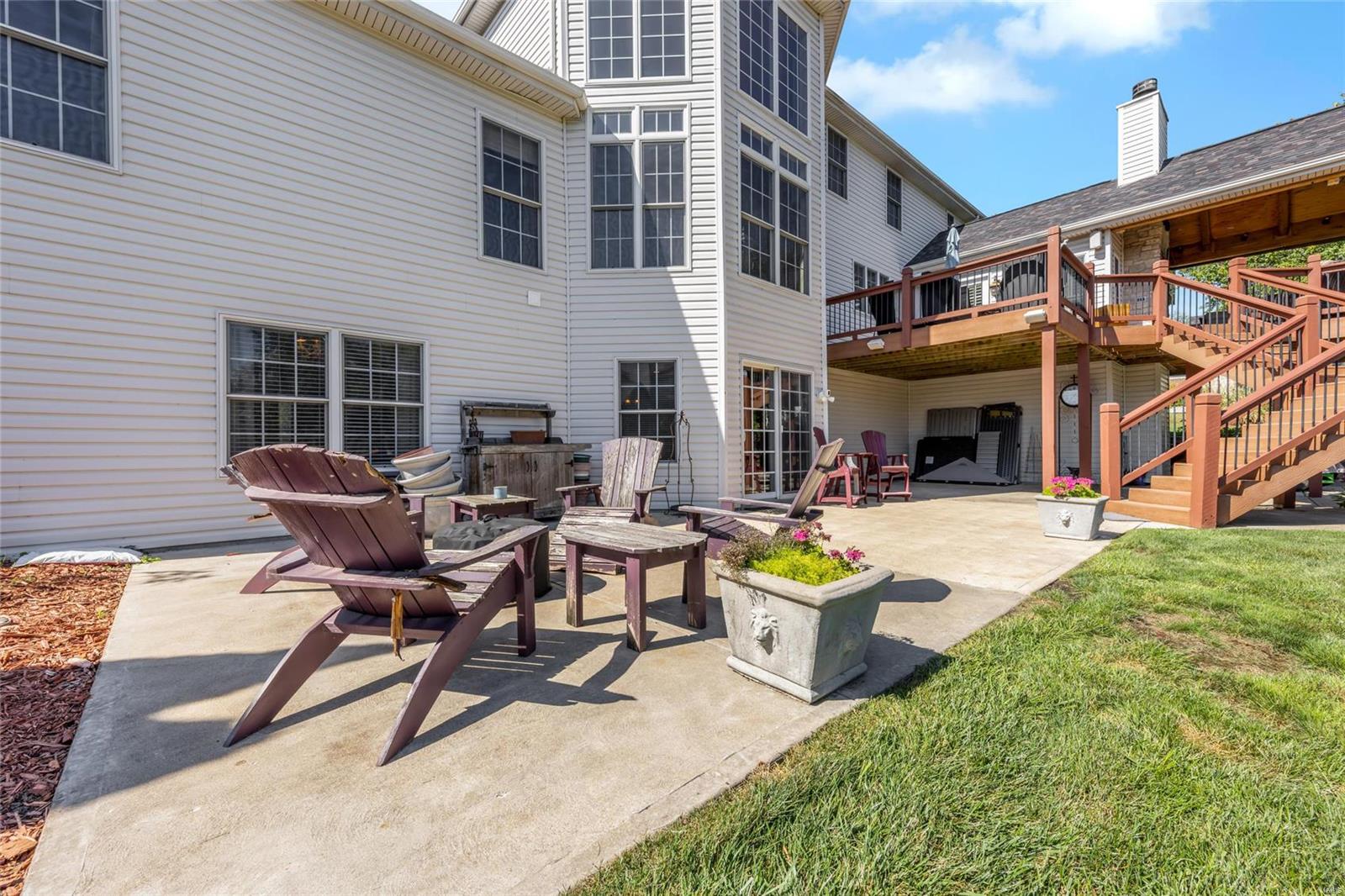 Hawk Ridge On The Green #2 - Residential