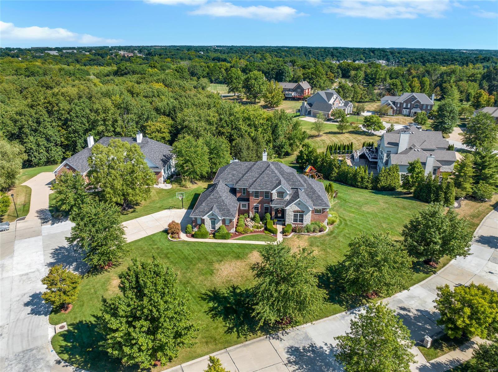 Hawk Ridge On The Green #2 - Residential