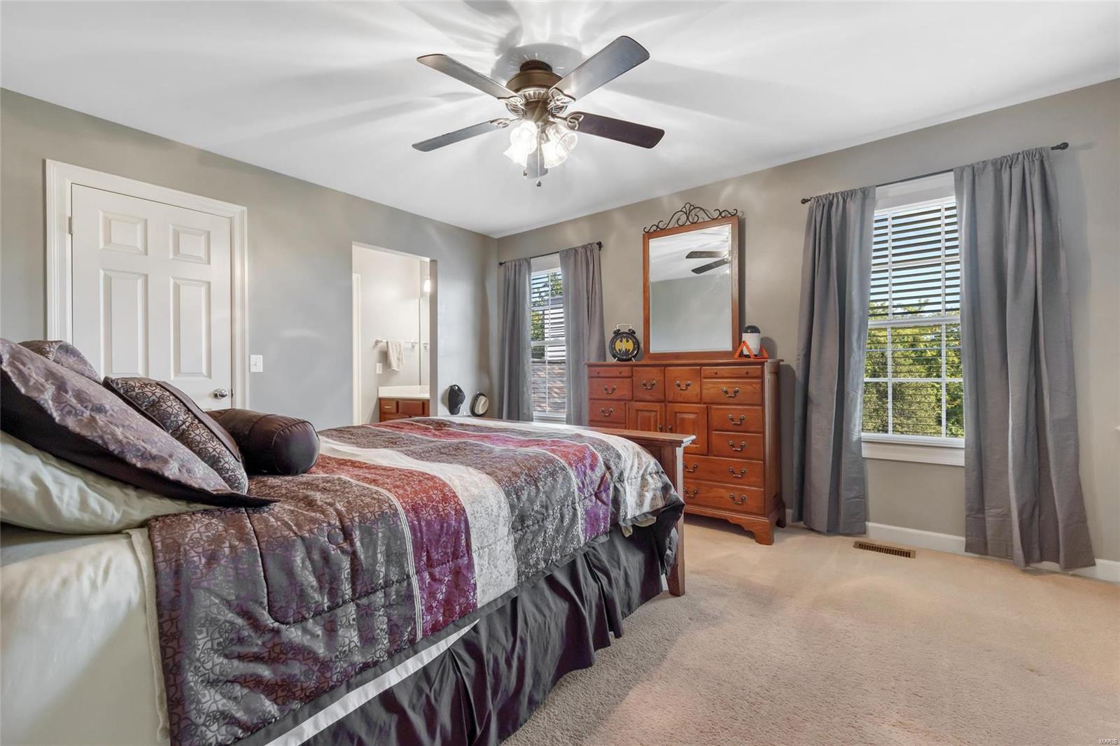 Hawk Ridge On The Green #2 - Residential