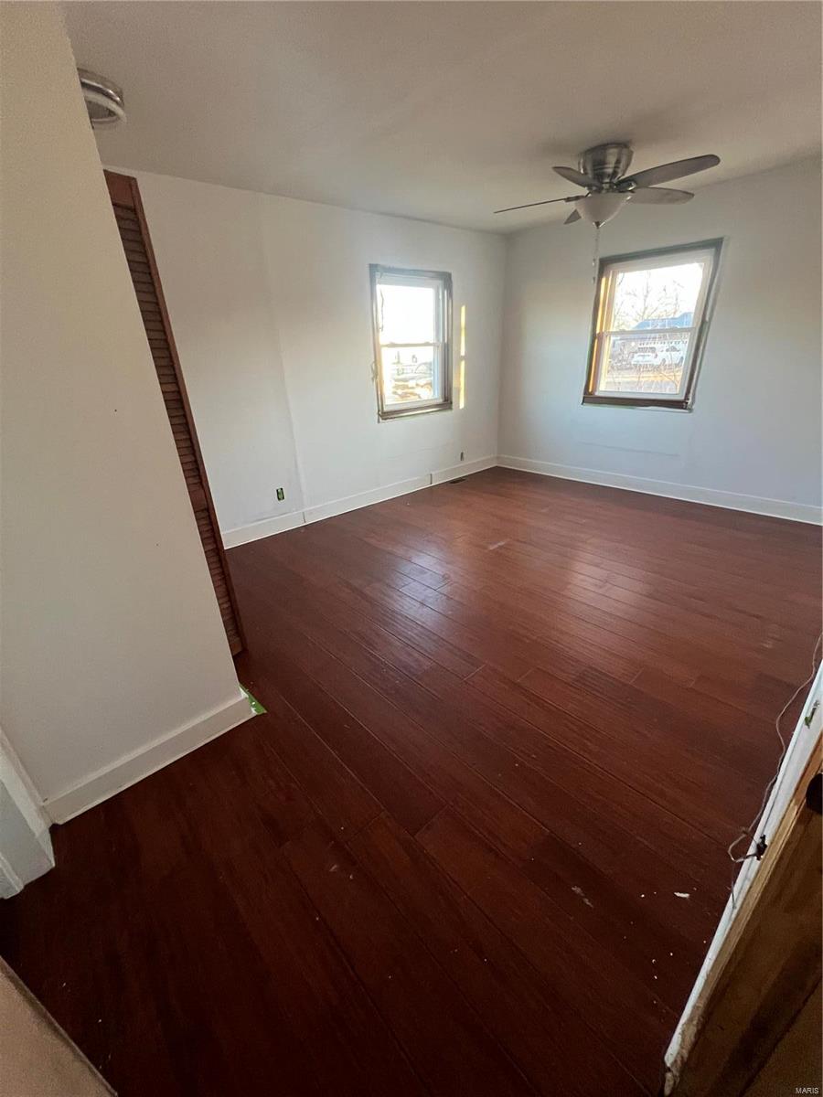 Claytons E Acres - Residential