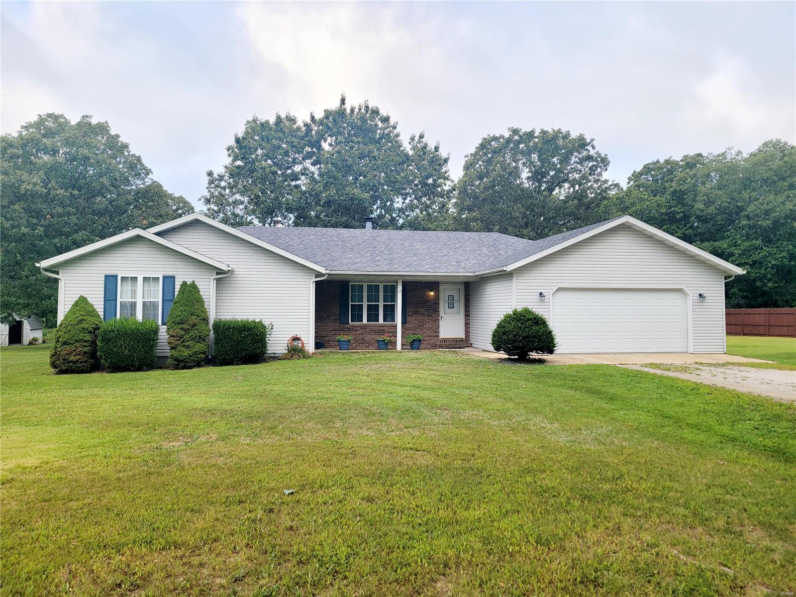 Enjoy a flat 1 Ac. yard that backs up to woods/trees.  Established neighborhood .  This beautiful home has a dual sided rock fireplace between the living and family rooms. Updated paint and vinyl plank flooring 1 year ago. Large kitchen with oak cabinets, bar and combo Dining area.  The master suite is spacious and has a separate shower and Jacuzzi and walk in closet.   Laundry room off garage as well as a large coat/mud area.   Come take a look at this country home!  This home is tenant occupied, 24 hour notice to show. Additional Rooms: Mud Room