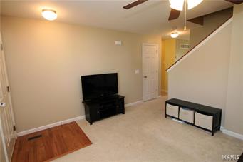 Twin Pines - Residential