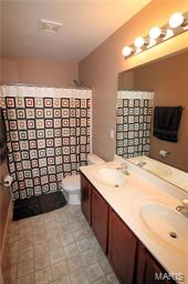 Twin Pines - Residential