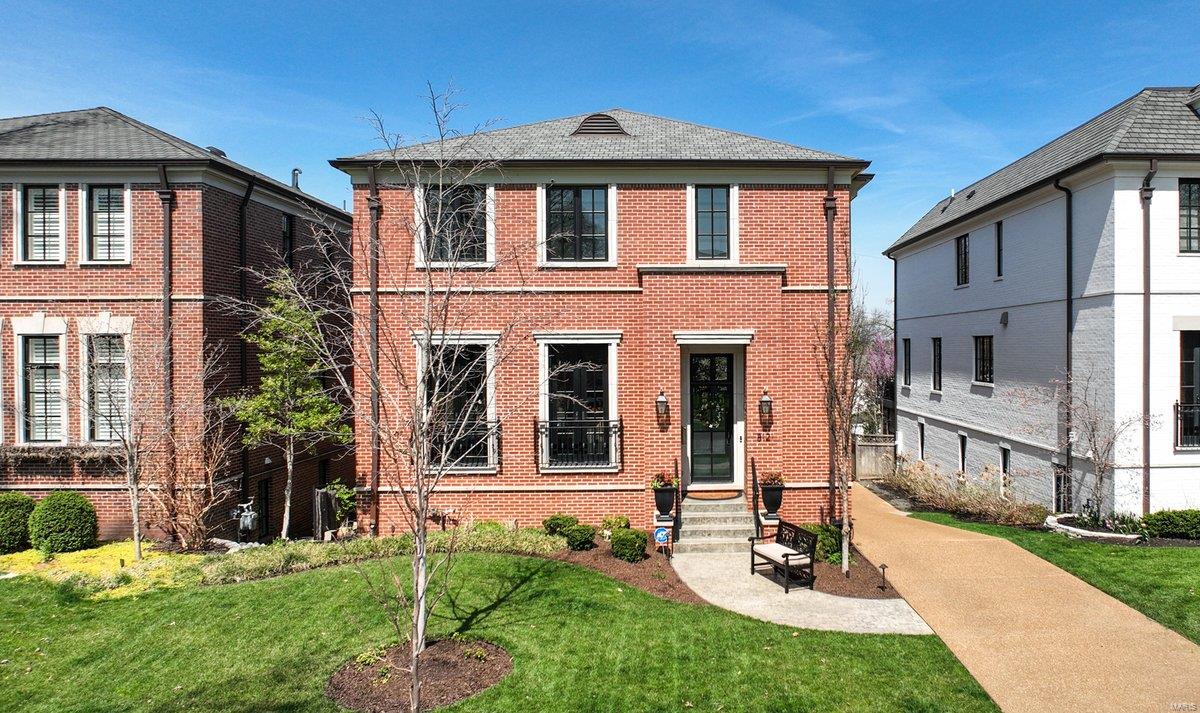 Clayton Gardens - Residential