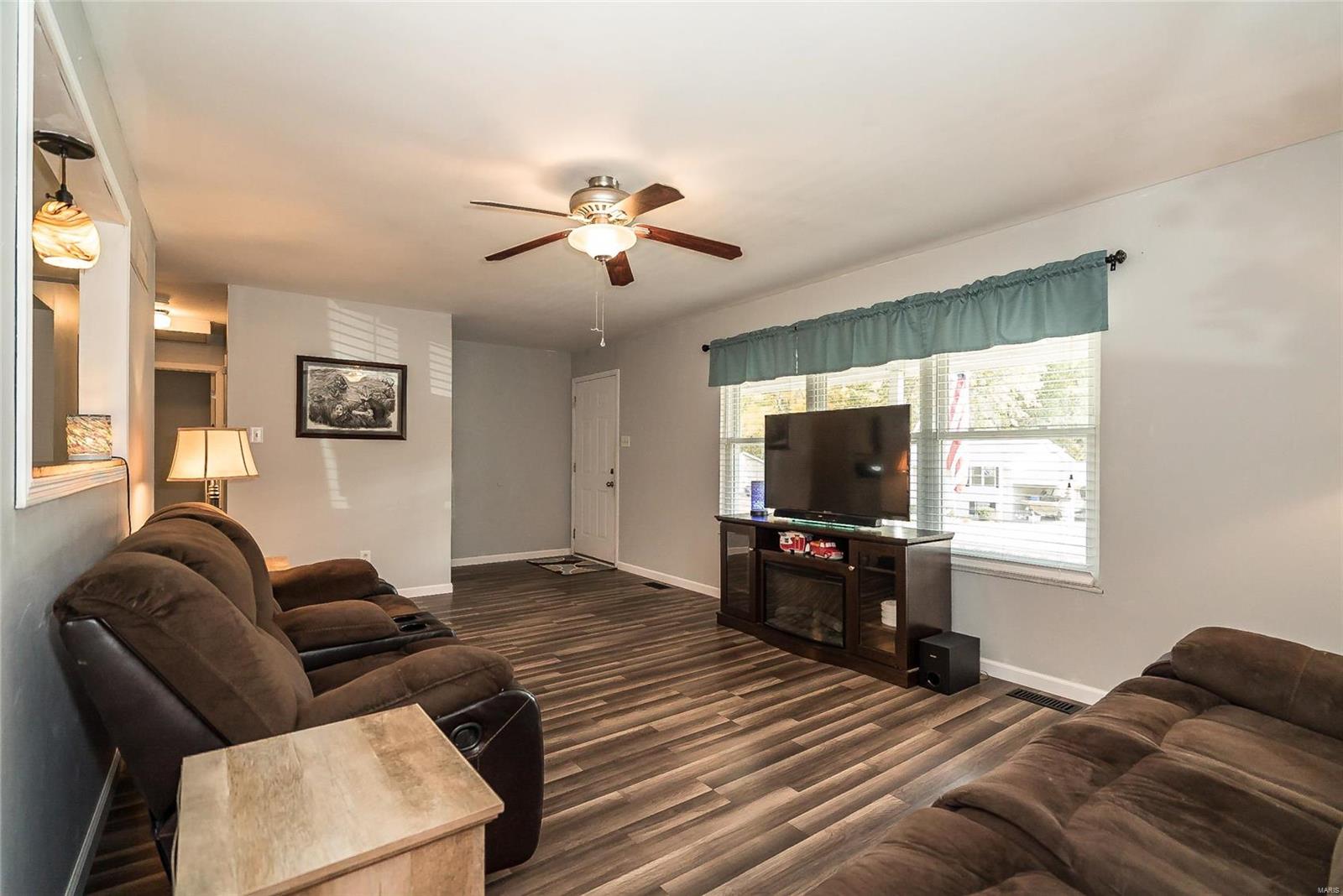 Laura Hills Add - Residential