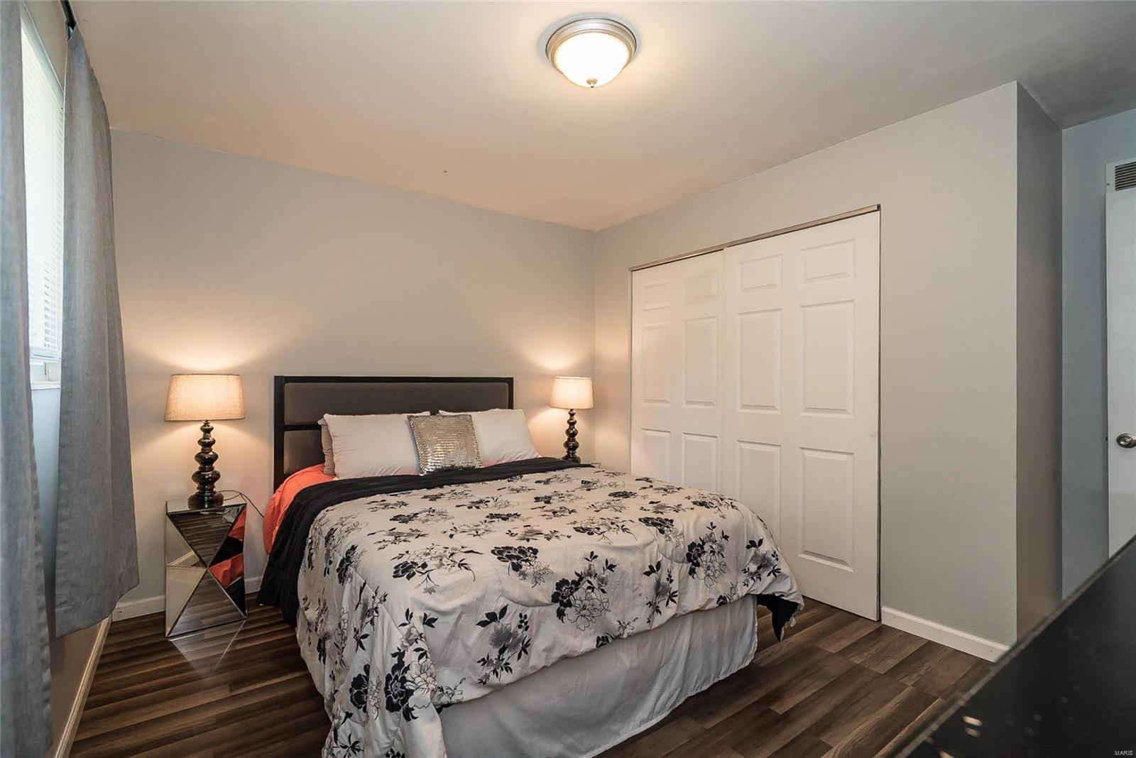 Laura Hills Add - Residential