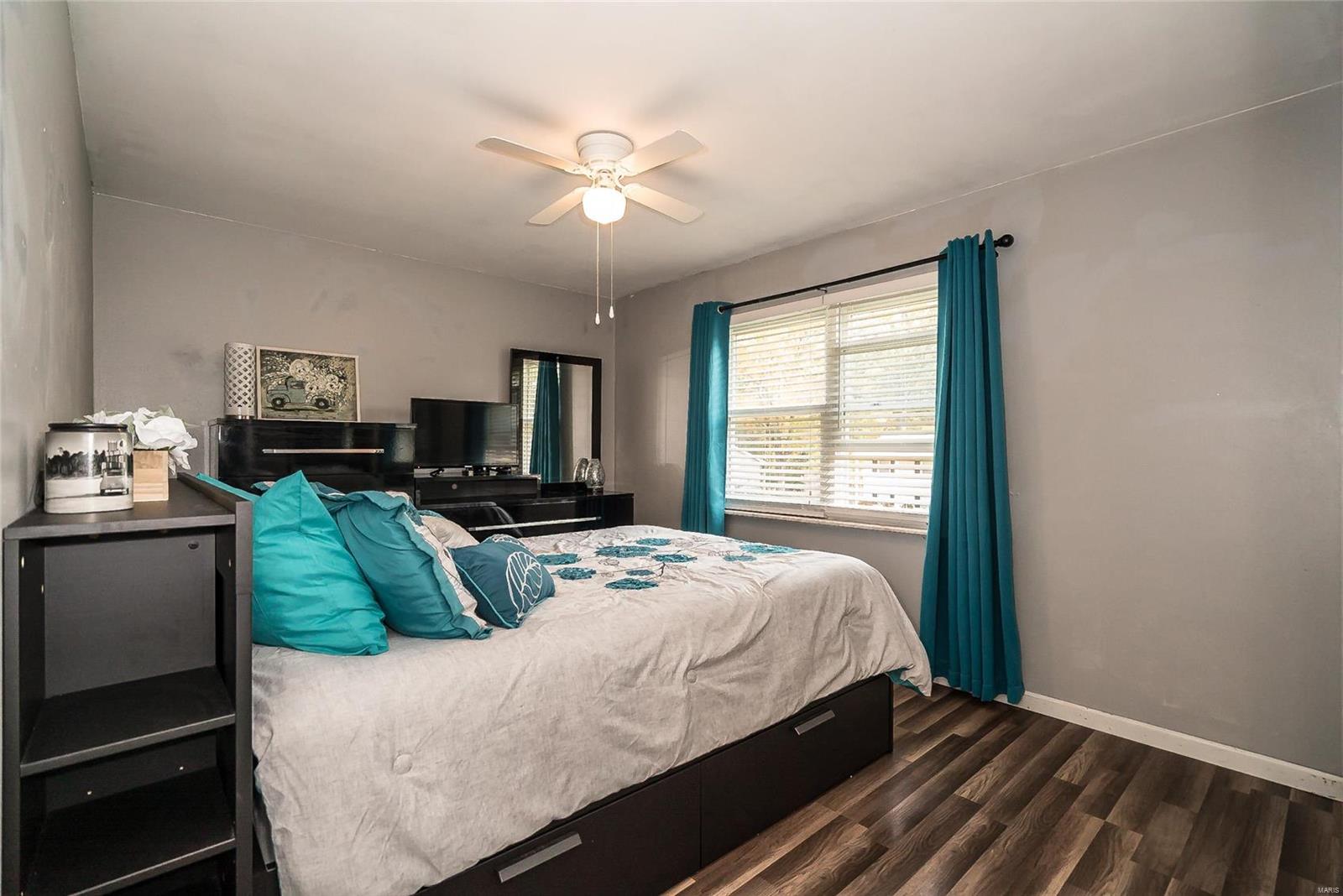 Laura Hills Add - Residential