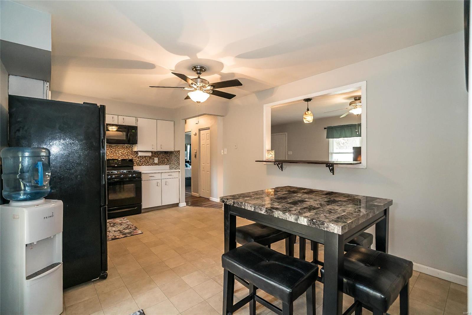 Laura Hills Add - Residential