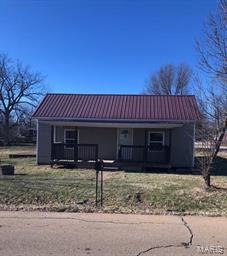 3 Bedroom, 1 bath home on a nice level lot In Desloge City Limits.  Super sharp setting with detached she/worskhip area, is hooked up to electricity or sure. This is a Fannie Mae HomePath property•HomePath® is proud to launch our HomePath Ready Buyer program, a comprehensive online homebuyer education course. First Time Homebuyers who complete this education course prior to their initial offer may request up to 3% closing cost assistance toward the purchase of a HomePath property and reimbursement of the HomePath Ready Buyer training cost. SpecialListingConditions: Foreclosure