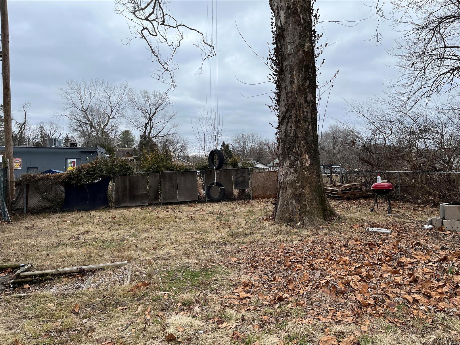 RIVERVIEW GARDENS - Residential