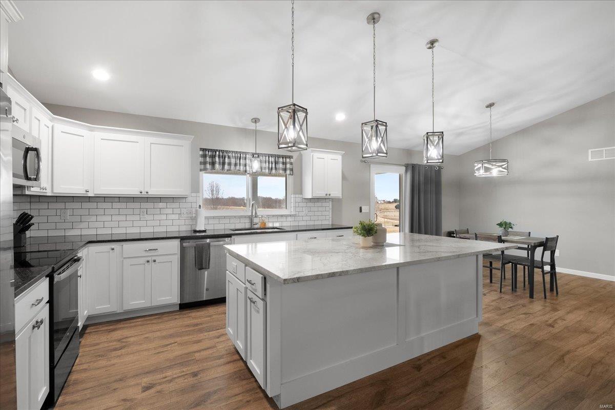 North Moore Estates - Residential