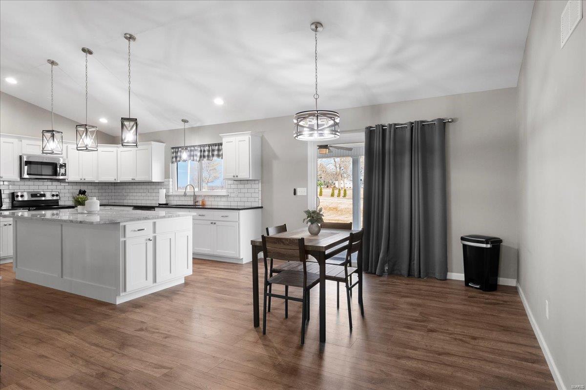 North Moore Estates - Residential