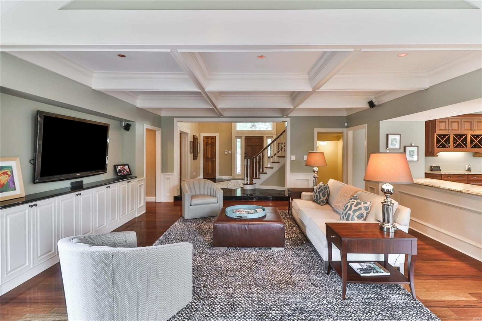 Frontenac Place - Residential
