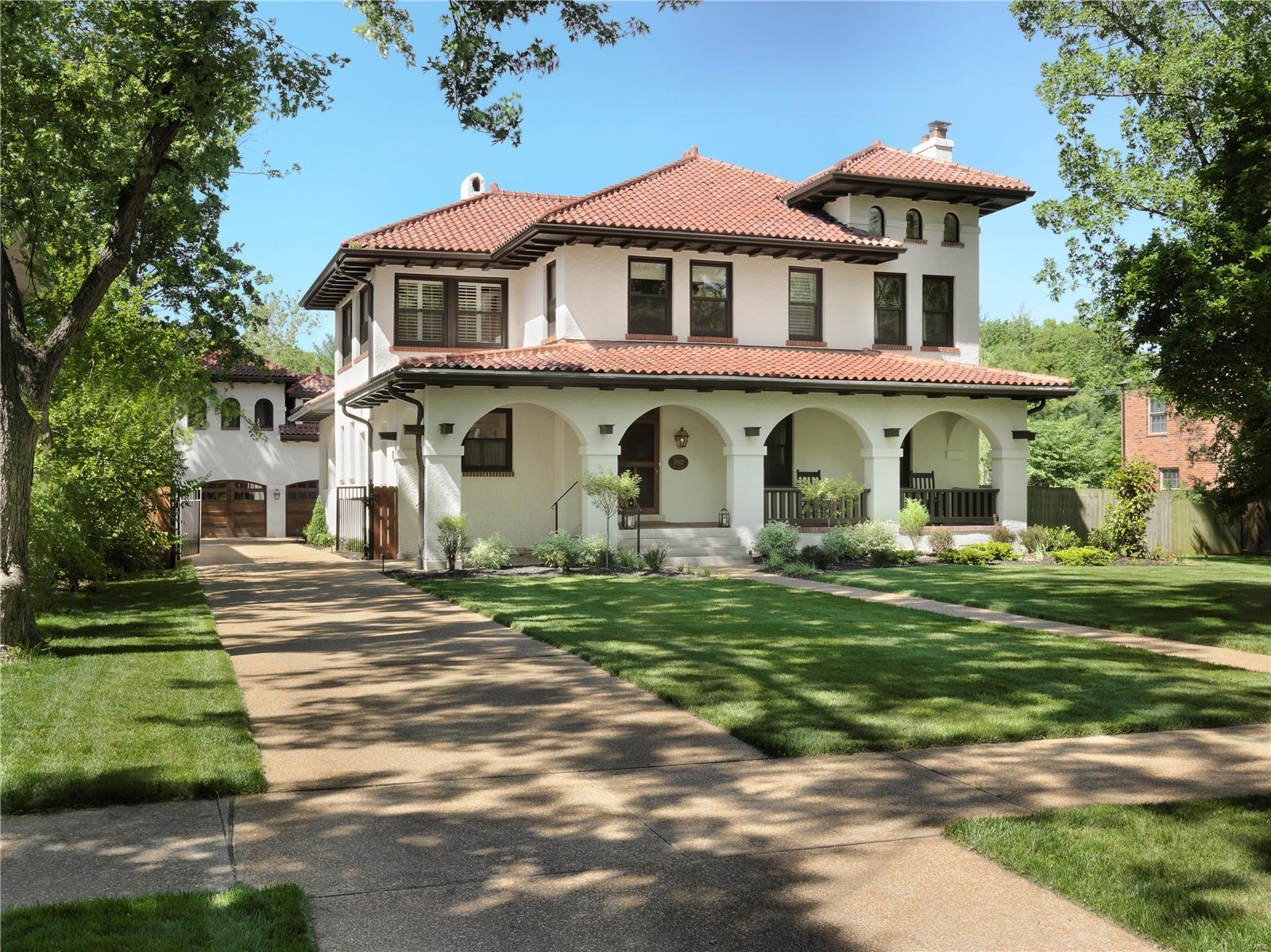 Gorgeous home on double lot in Lourdes Parish neighborhood. Carriage house designed by Dick Busch, built in 2018, provides a spacious 3car garage w beautiful living quarters above, full bath, separate entrance & wet bar. Home underwent 1 year of construction & was completely rewired and re-plumbed w new HVAC. Custom finishes incl designer lighting & marble countertops & hardwood floors throughout . Main house is 4000+ sqft w open floor plan & beautiful hearth room adjacent to kitchen. Kitchen boasts Wolf 60" range, Subzero fridge & drawers, 2 dishwashers, custom inset cabinetry,  & Kohler fixtures complemented by statuary marble countertops. Master EnSuite bath incl floor to 18' ceiling marble tile & double vanities. Master Bedroom offers 2 walk-in closets, custom inset cabinetry & private door that leads to 3rd level reading room. All bedrooms are en-suite w large full bathrooms. Other features: Main & 2nd floor laundry, Control4 Tech System, Dog Shower, Screened-In-Porch Additional Rooms: Sun Room