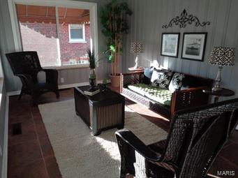 Knollshire - Residential