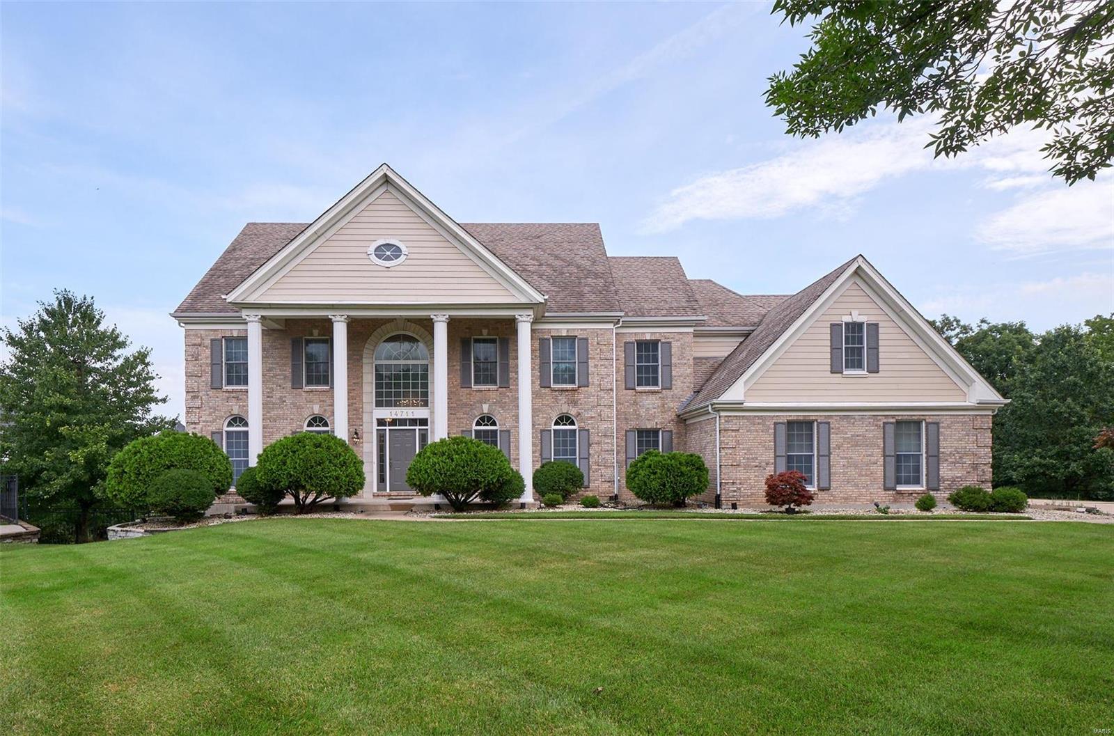Magnificently appointed 2 story executive home resting on a cul-de-sac walk-out lot. Soaring 2 story entry foyer. Dramatic crystal
chandelier & elegant marble flooring. 9' ceilings on 1st & 2nd floor. wood windows. new carpet through out. freshly painted interior.
Great rm features wood burning fireplace, bookcase, walk-behind wet bar w/ bench, wood panels, French door leading to the large
deck & patio below. Spacious kitchen, breakfast & hearth rooms feature Cathedral ceilings, new floorings. 42" custom cabinets, granite counter-tops, new gourmet cook-top, twin ovens & dishwasher. main floor laundry/ sink & 1/2 bath. central vac.
The second floor w/9' ceiling showcases 4 bedroom suites, each with walk-in closet. The spacious master suite has jetted tub & sep
seamless shower, double vanities, organized walk-in closet. newer zoned heating & air. Finished walk-out lower level W/bedroom, exercise, recreation, all purpose room. professionally landscaped. Sprinkler. Additional Rooms: Mud Room