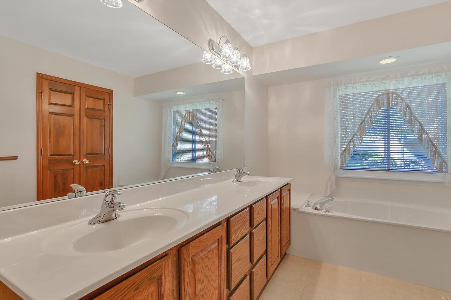Huntleigh Meadows #1 - Residential