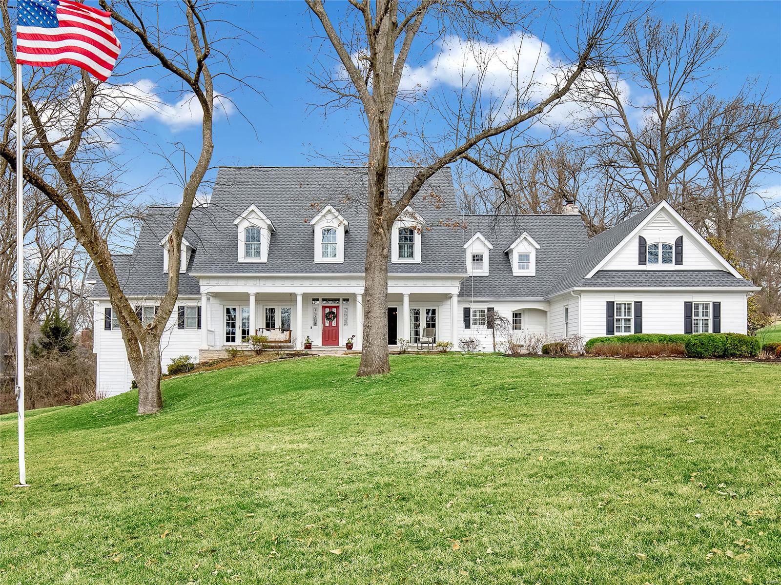 Huntleigh Manor - Residential
