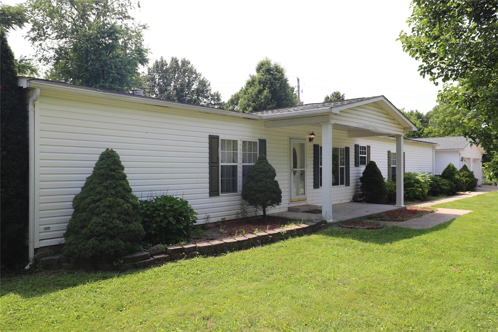 A house like this is a rare find indeed!!! If your looking for a affordable four bedroom two full bath room home in Potosi you've found it. This home has tons of space for you and your family. When you walk in you will fall in love with the vaulted ceilings and large open concept this house has to offer. There is a oversized living room and a kitchen that has a abundance of cabinets and counterspace. There is a large office that could be converted to  make this a five bedroom home. There is ample space for your little ones to play until their hearts content in the large completely fenced in yard. The home also features several bonus areas such as the heated and cooled workout room. There is also a very large sunroom that is just steps away from the main living area. With over 2300 sqft of living space you have room to do anything you'd like. This house also features a 24x30 attached two car garage with extra parking space. Schedule your showing before this beauty is gone!! Additional Rooms: Sun Room