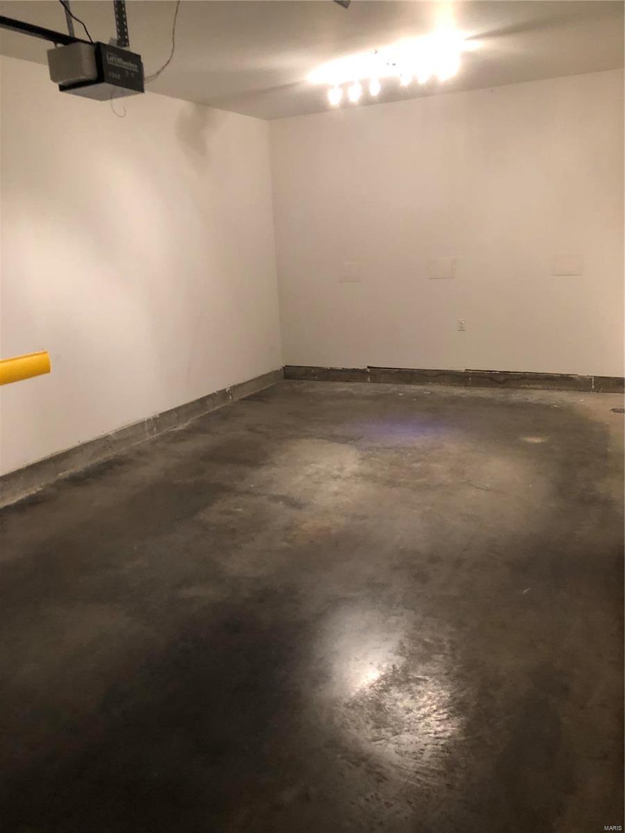 Mcknight Crossing At Tilles Park - Residential Lease